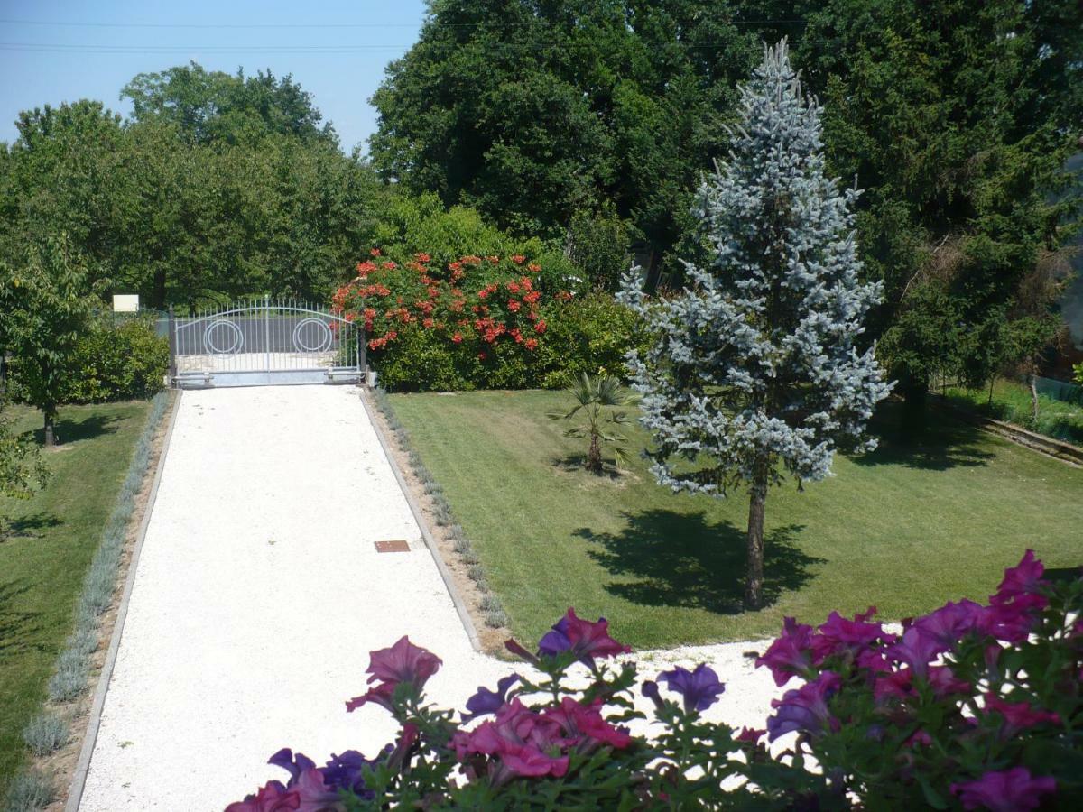 مبيت وإفطار Villanova sull'Arda L'Albero Della Gioia المظهر الخارجي الصورة